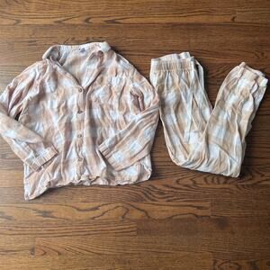 Old Navy Matching Family Women's Gingerbread Tan Plaid Holiday Pajama Set - M